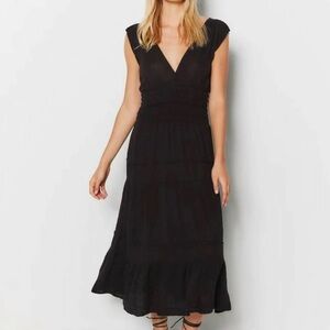 This is a Gorgeous LBD perfect for summer date night! New without tag